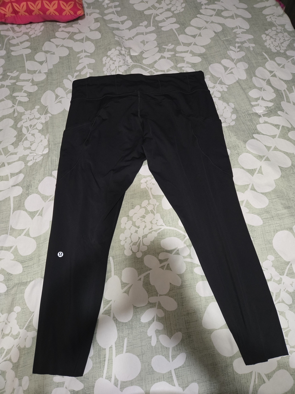 lululemon athletica Women's Black Athletic Leggings - Picture 3 of 5